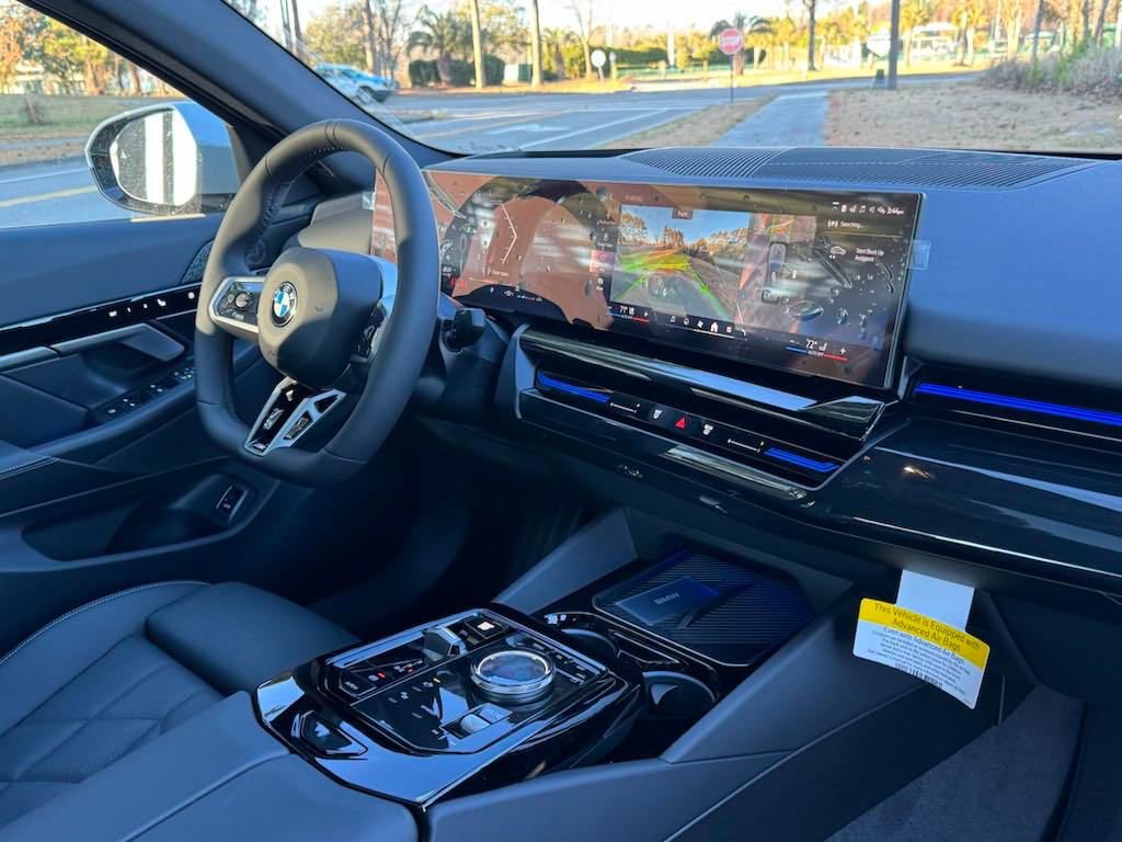 Used 2025 BMW 530i 530i w/ M Sport Package image 20