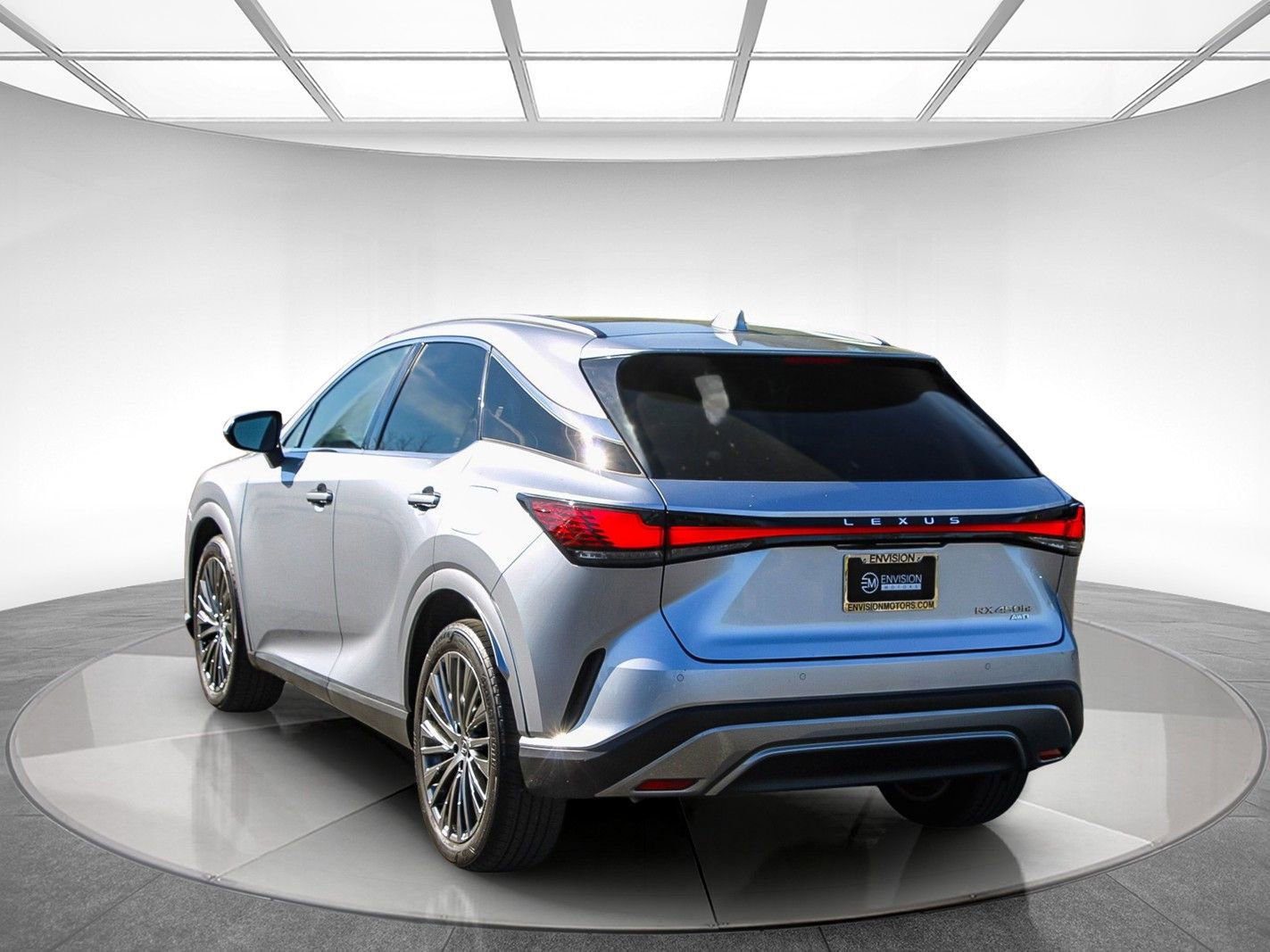 Used 2024 Lexus RX 450h AWD w/ Convenience Package image 2