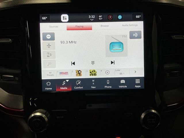 Used 2024 RAM 1500 Rebel image 16