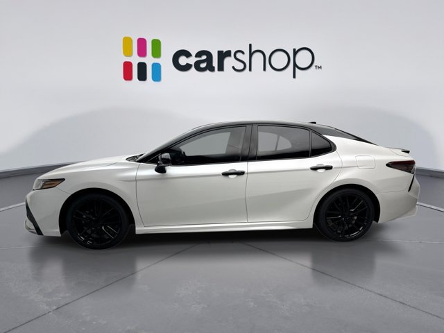 Used 2022 Toyota Camry XSE w/ Navigation Package FWD image 2