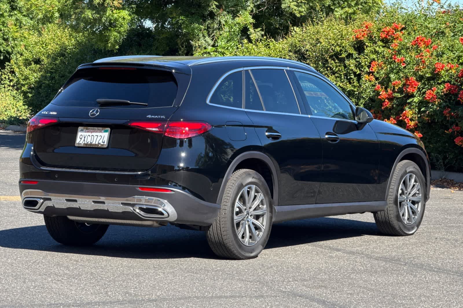 Certified 2026 Mercedes-Benz GLC 300 4MATIC image 3
