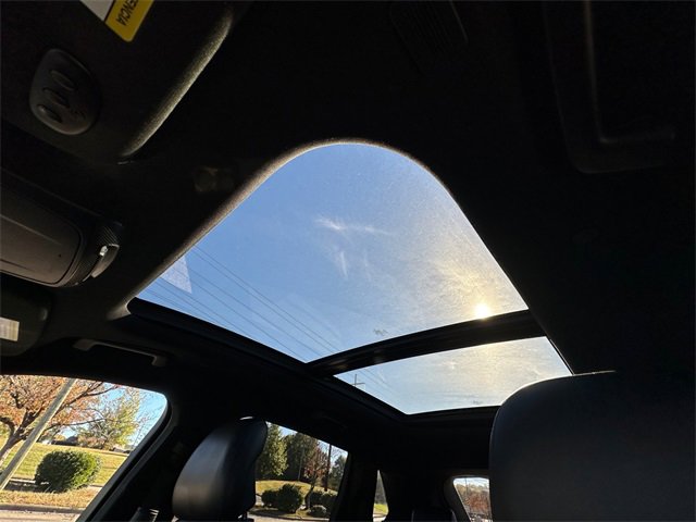 Used 2019 Lincoln Nautilus Select image 27