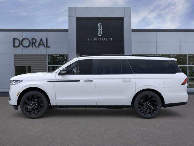New 2025 Lincoln Navigator L Reserve w/ Jet Appearance Package image 3