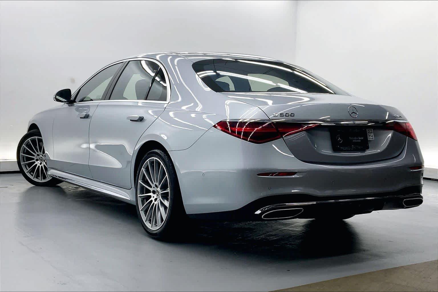 Certified 2022 Mercedes-Benz S 500 4MATIC image 2