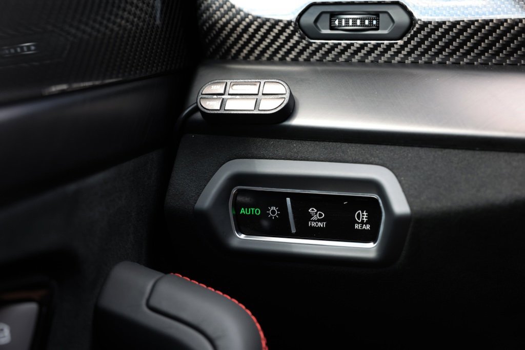 Used 2024 Lamborghini Urus Performante image 54