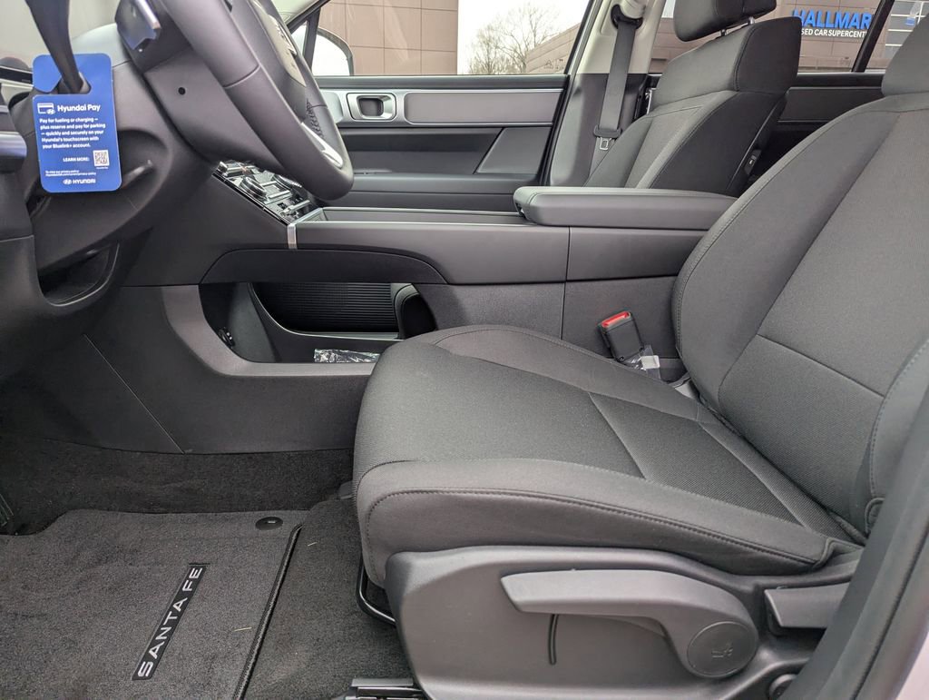 New 2026 Hyundai Santa Fe SE FWD image 11