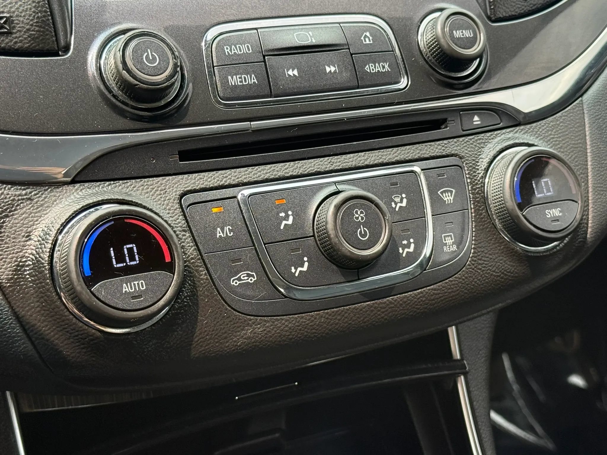 Used 2020 Chevrolet Impala Premier FWD image 37