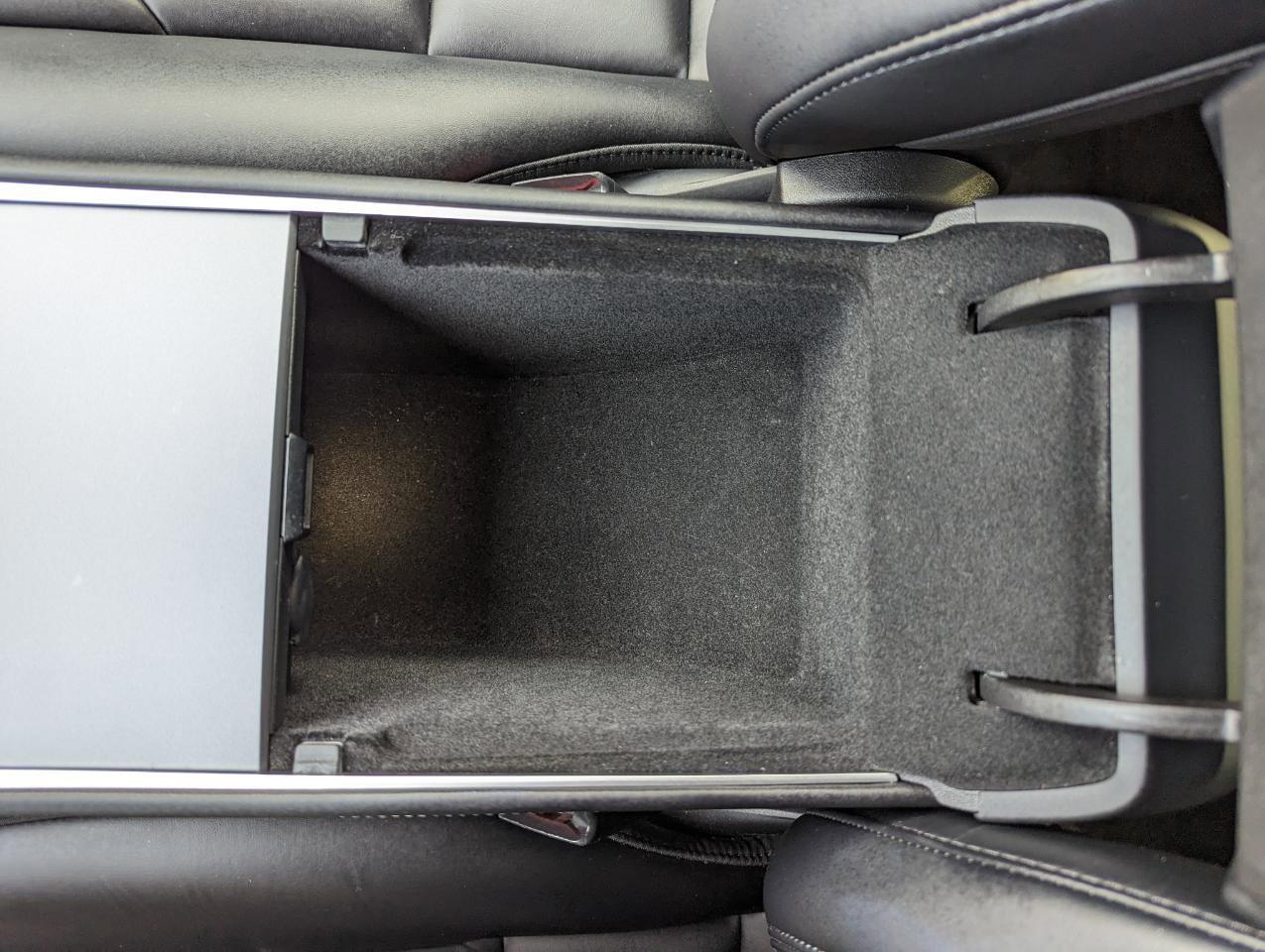 Used 2021 Tesla Model Y Long Range image 24