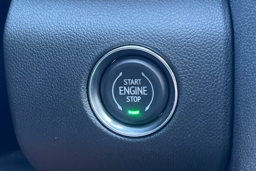 New 2026 GMC Acadia AT4 w/ Super Cruise Package image 21