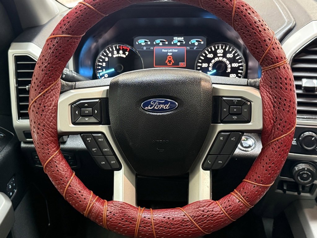 Used 2018 Ford F150 Lariat w/ Equipment Group 502A Luxury image 14