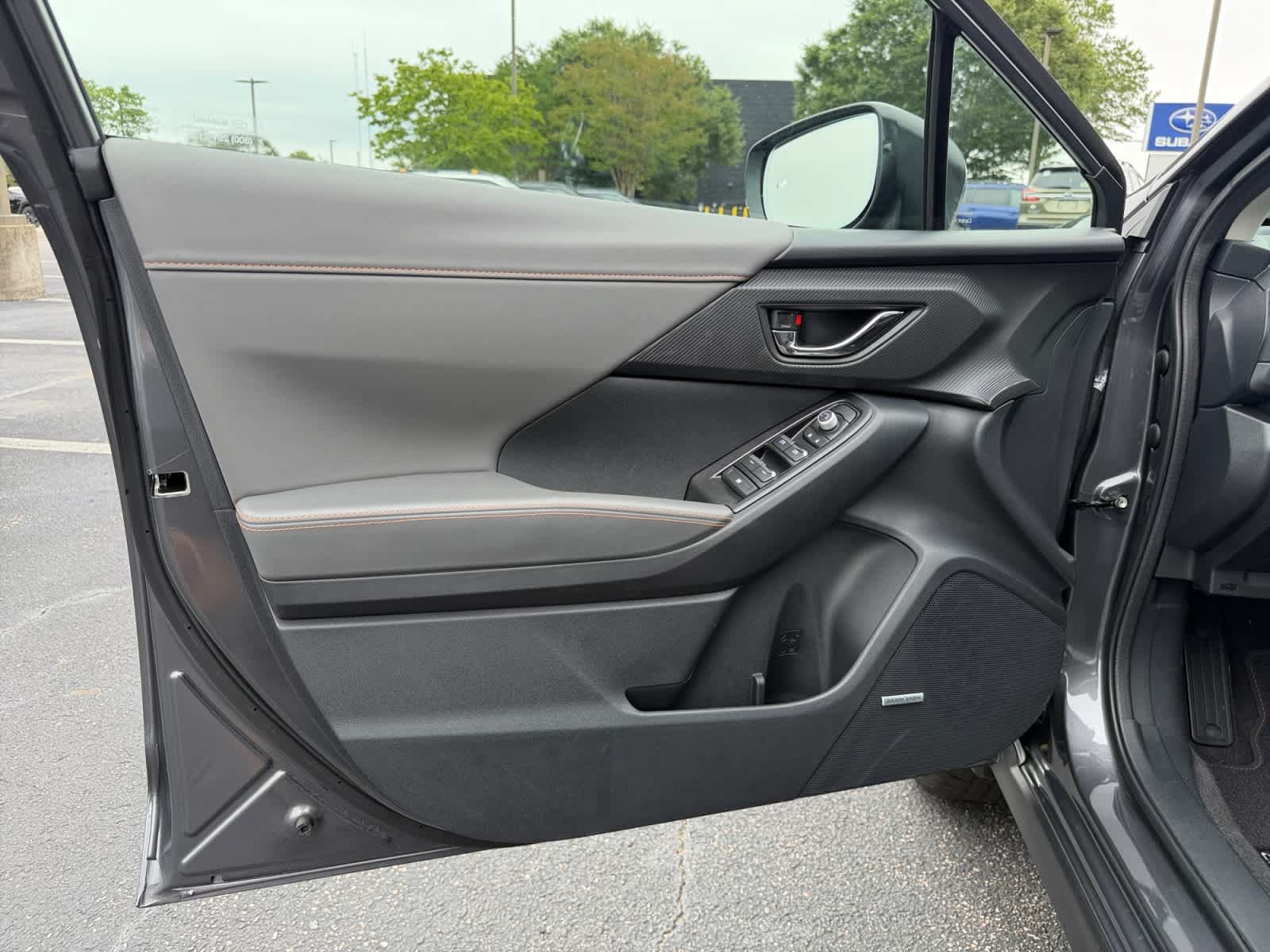 New 2026 Subaru Crosstrek 2.5i Limited w/ Crosstrek Mirror Package AWD/4WD image 19