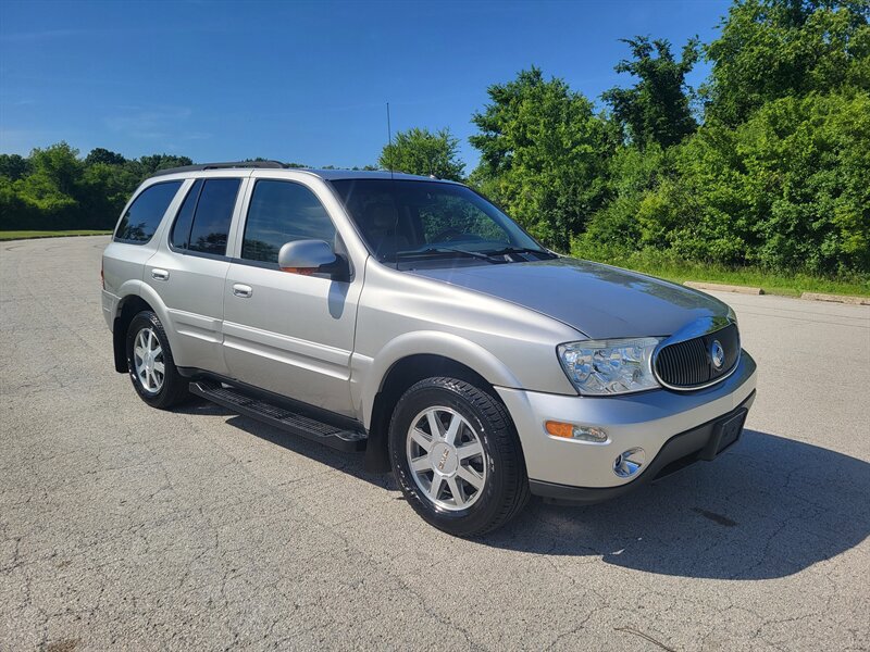 Used 2004 Buick Rainier CXL w/ Convenience Package AWD/4WD image 8