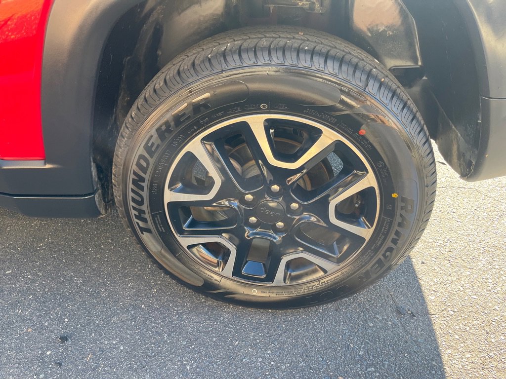 Used 2019 Jeep Compass Trailhawk AWD/4WD image 17