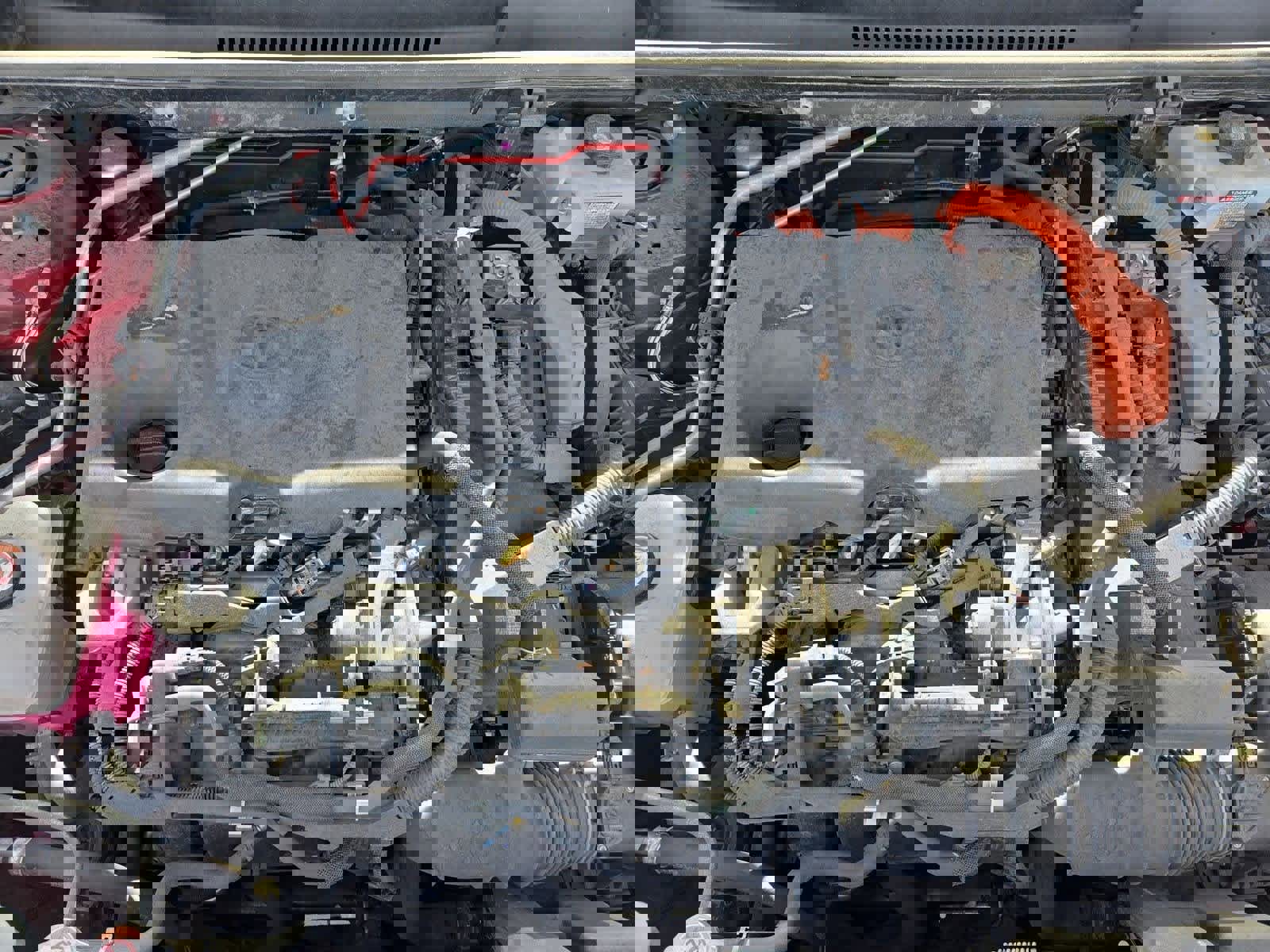 Used 2021 Toyota RAV4 XLE Premium image 14