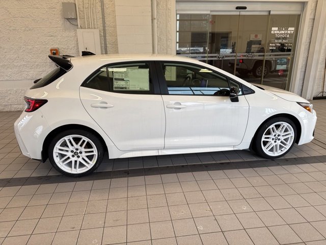 New 2026 Toyota Corolla SE image 6
