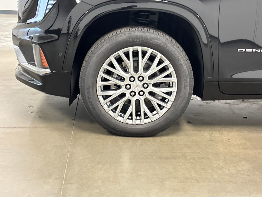 New 2026 GMC Acadia Denali w/ Super Cruise Package image 10