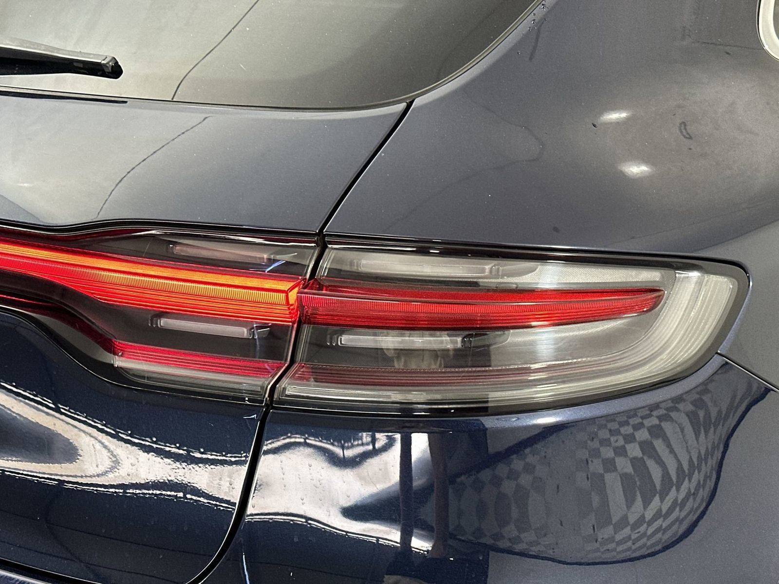 Used 2019 Porsche Macan S AWD/4WD image 26