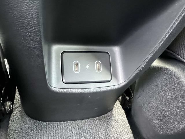 Certified 2025 Hyundai Elantra SE FWD image 12