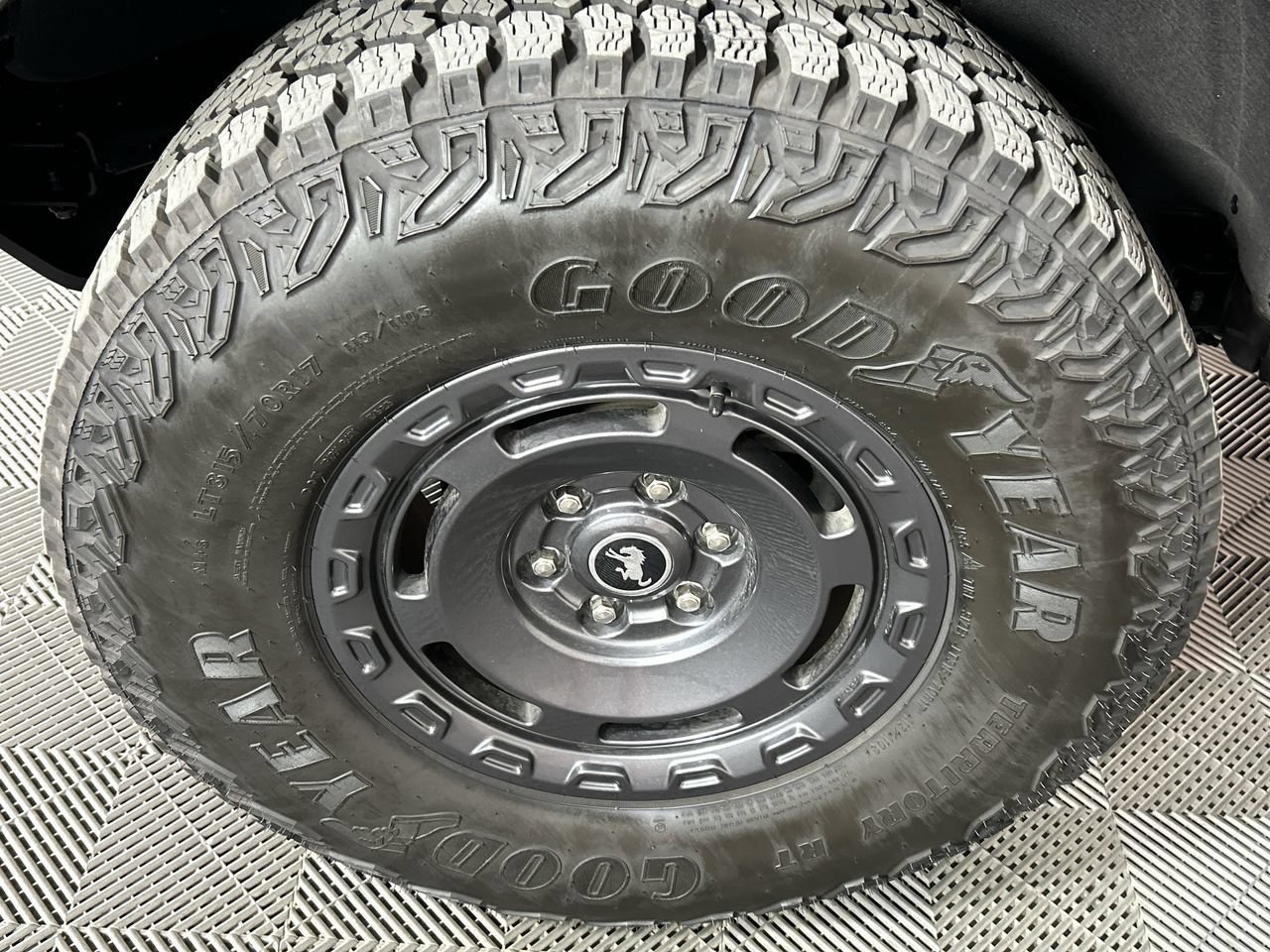 Used 2025 Ford Bronco Outer Banks w/ Sasquatch Package AWD/4WD image 10