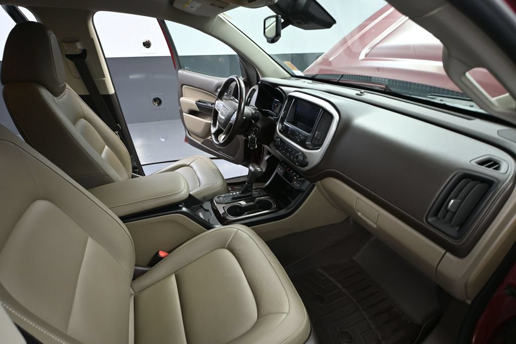 Used 2019 GMC Canyon SLT w/ Driver Alert Package AWD/4WD image 40