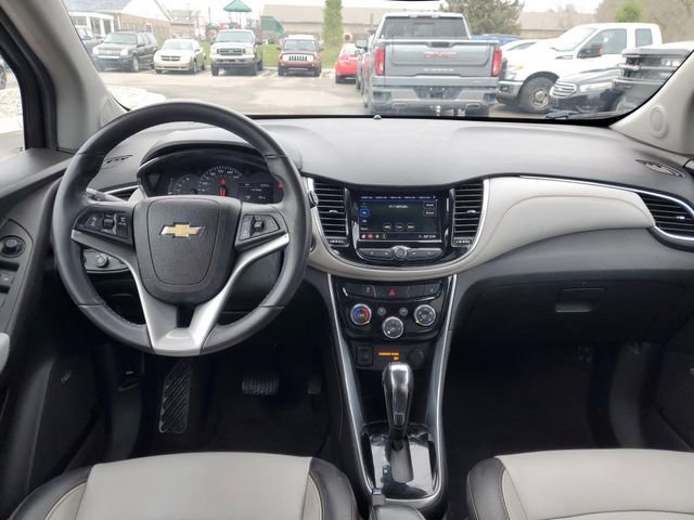 Used 2018 Chevrolet Trax Premier FWD image 28