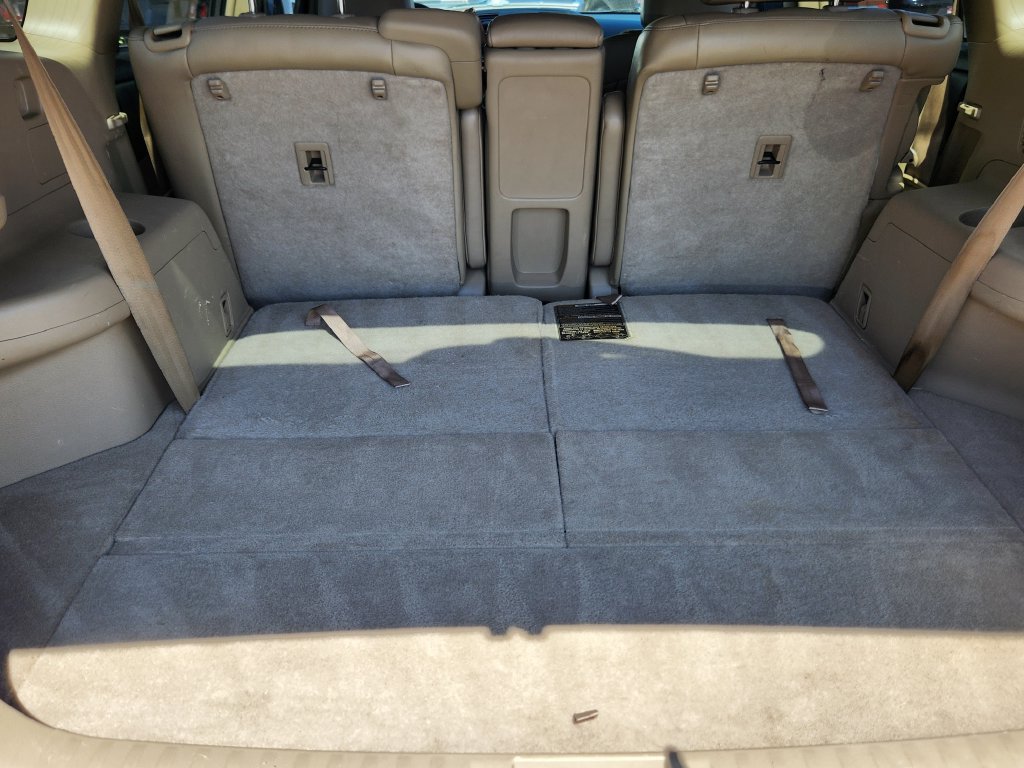 Used 2011 Toyota Highlander Limited w/ Tow Pkg AWD/4WD image 11