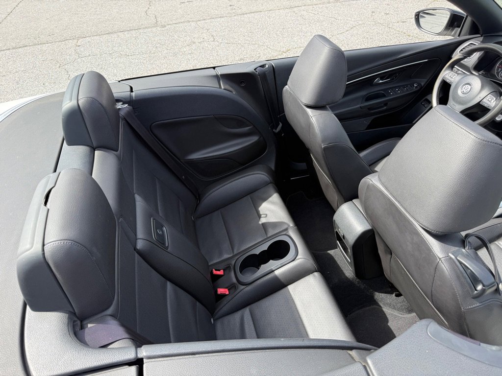 Used 2014 Volkswagen Eos image 19