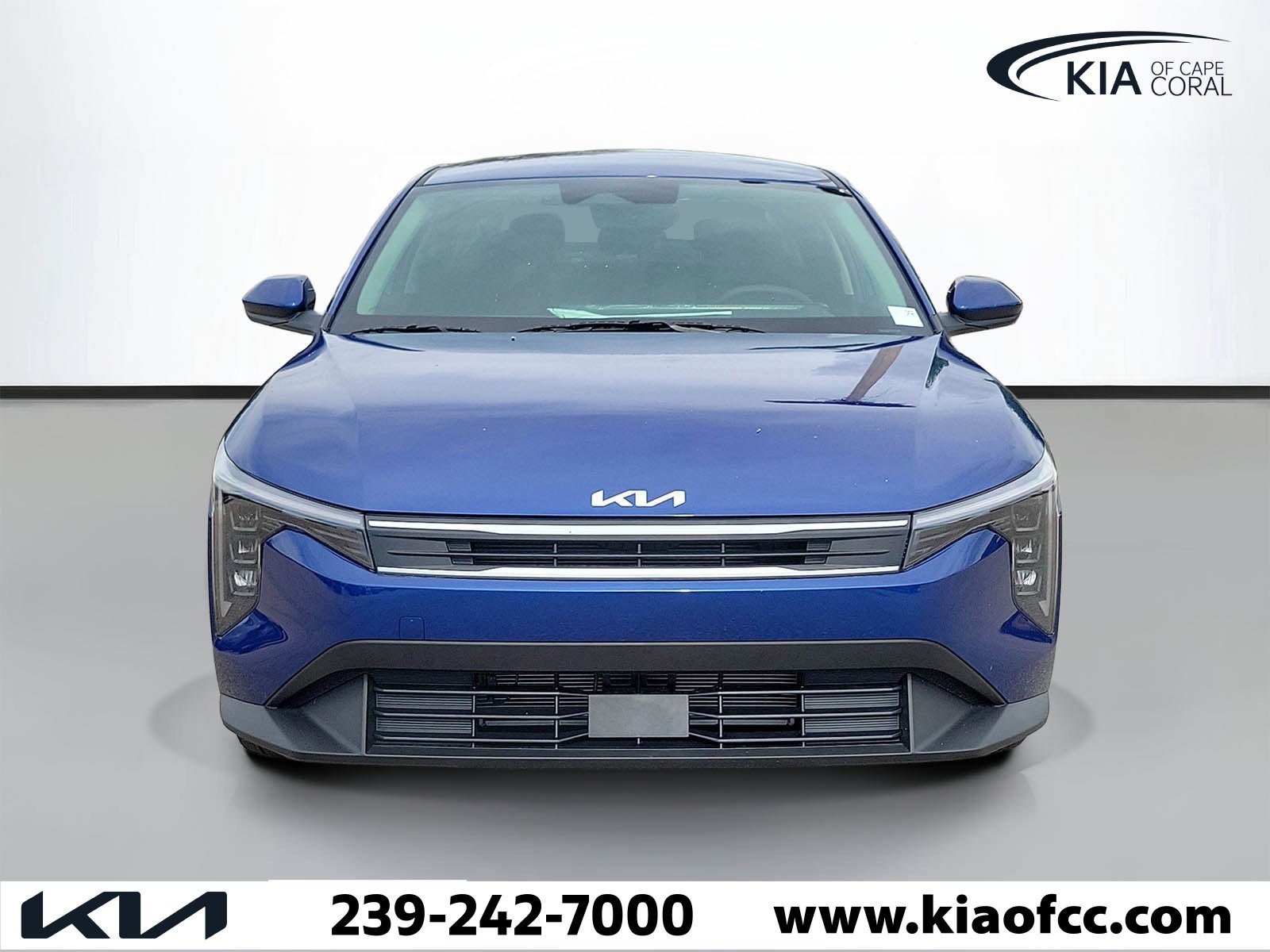 New 2025 Kia K4 LXS image 2