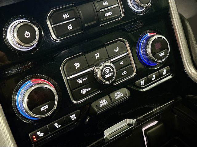 Used 2021 GMC Yukon Denali w/ Denali Premium Package image 17