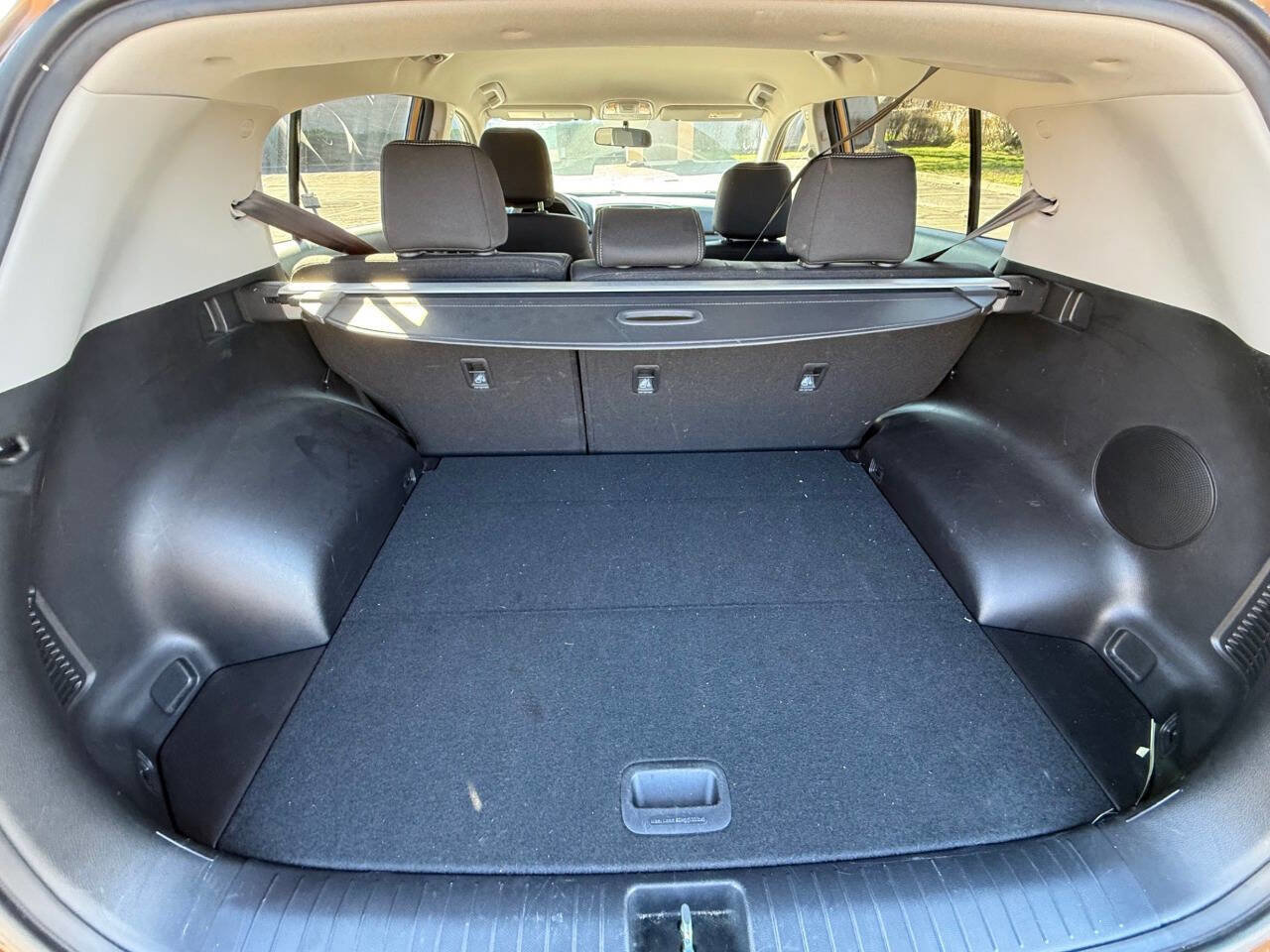 Used 2017 Kia Sportage LX image 14