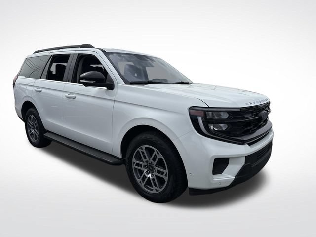 Used 2025 Ford Expedition Active AWD/4WD image 10