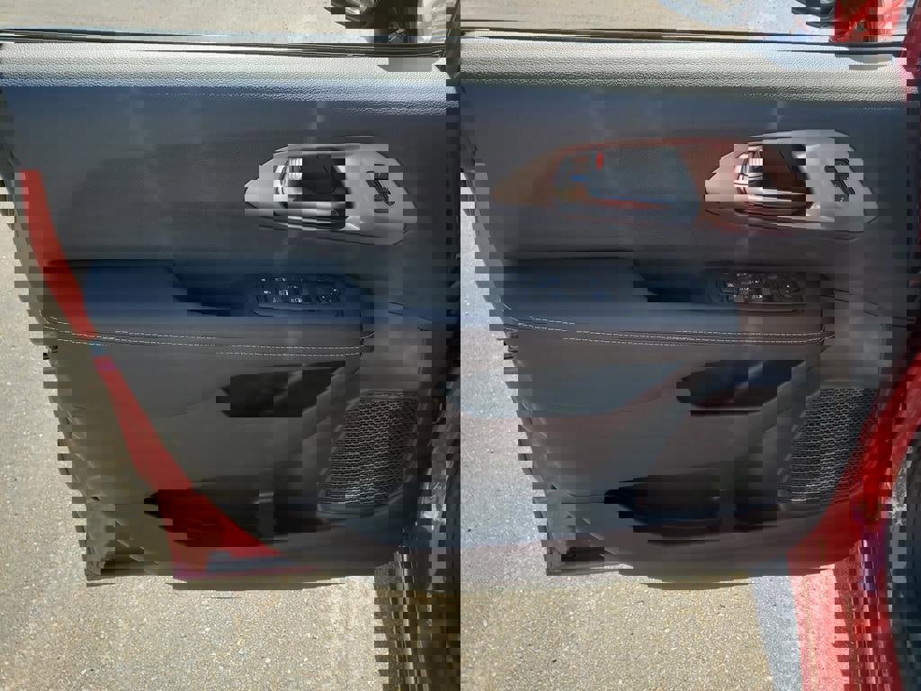 New 2026 Chrysler Pacifica Select image 11