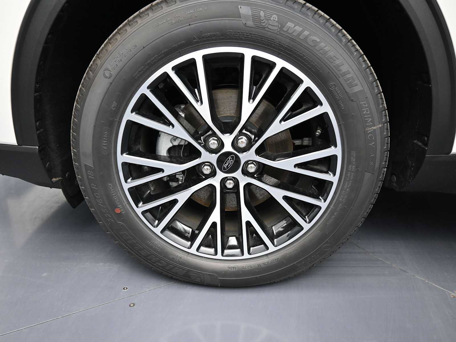 New 2025 Ford Escape SE FWD image 11