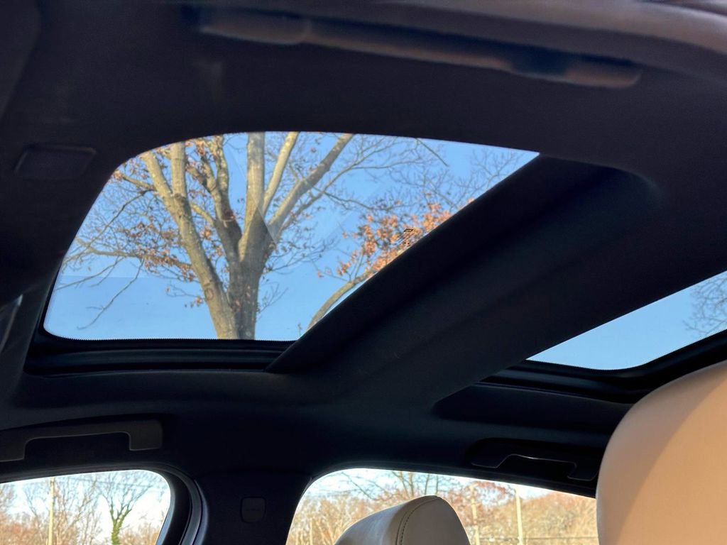 Used 2023 Cadillac CT5 Luxury image 21