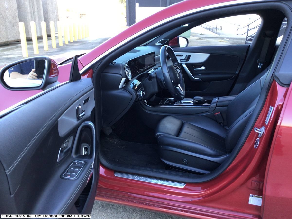 Used 2021 Mercedes-Benz CLA 250 4MATIC image 8