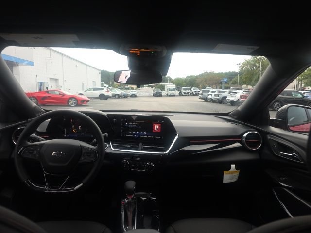 New 2026 Chevrolet Trax RS w/ Driver Confidence Package FWD image 15