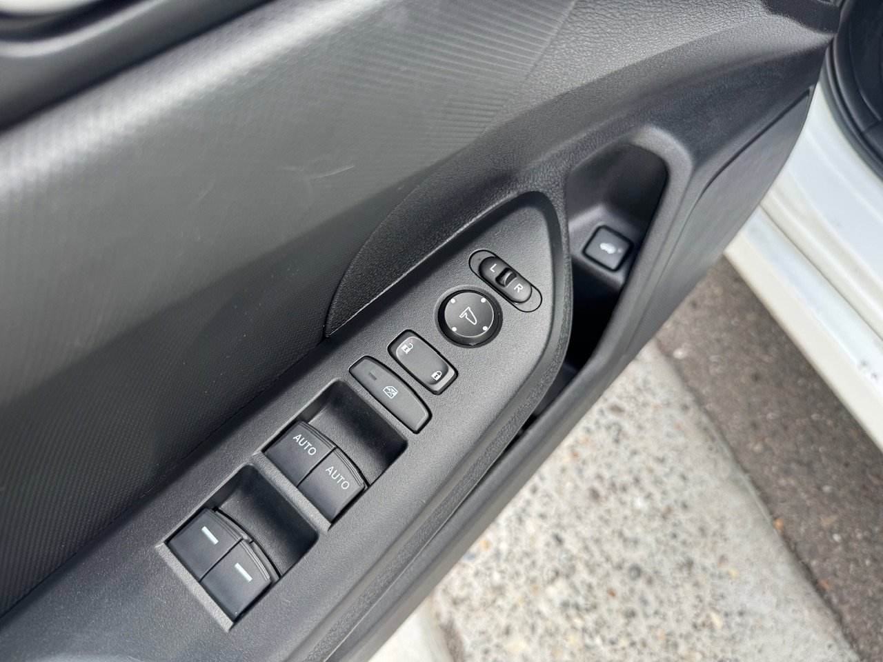 Used 2020 Honda Civic Sport image 11