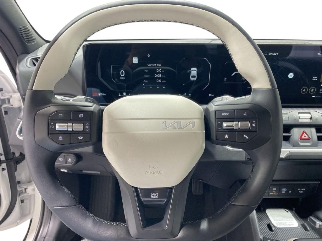 New 2026 Kia K4 EX w/ GT-Line Premium Package FWD image 10