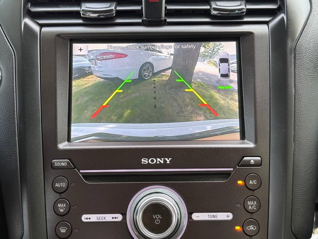 Used 2019 Ford Fusion Titanium AWD/4WD image 38