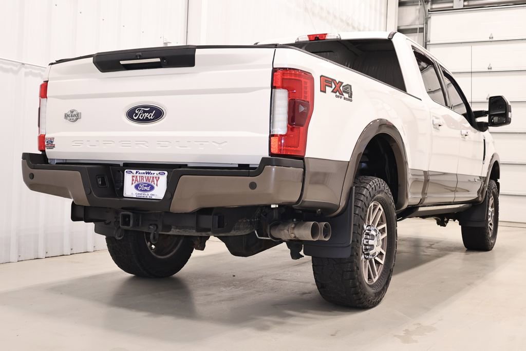 Certified 2017 Ford F350 4x4 Crew Cab Super Duty image 10