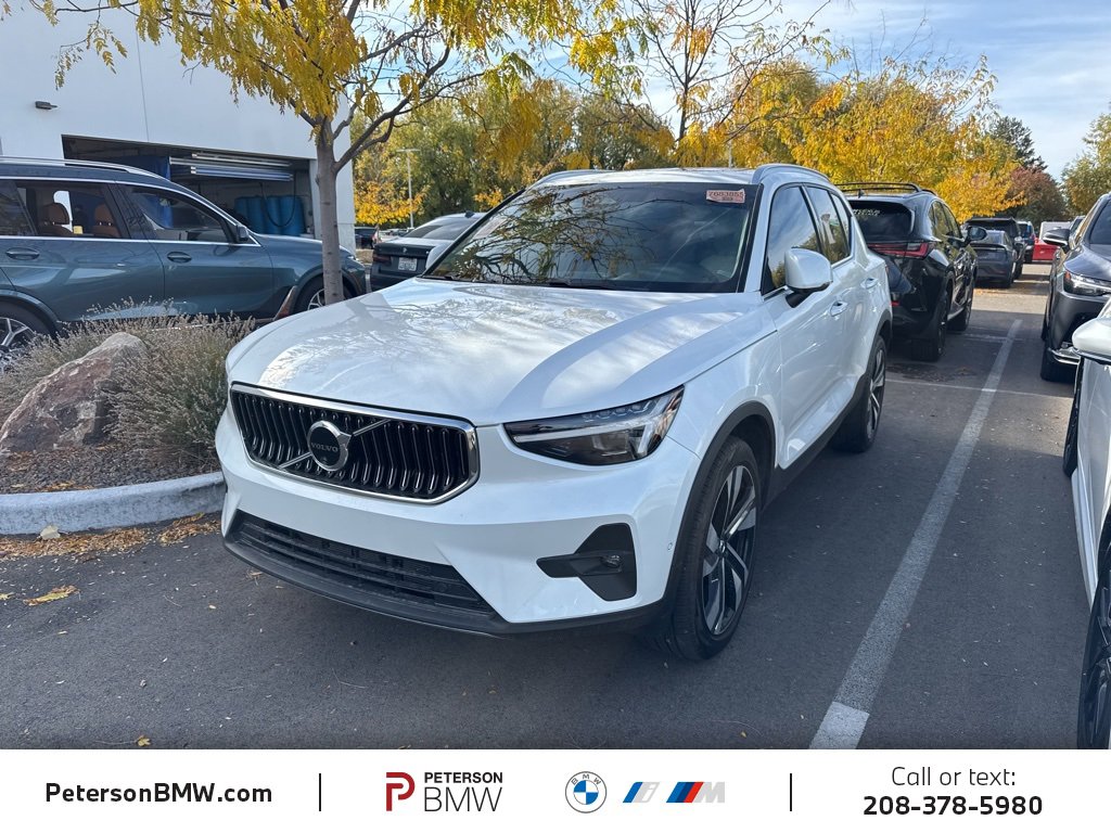 Used 2024 Volvo XC40 B5 Ultimate