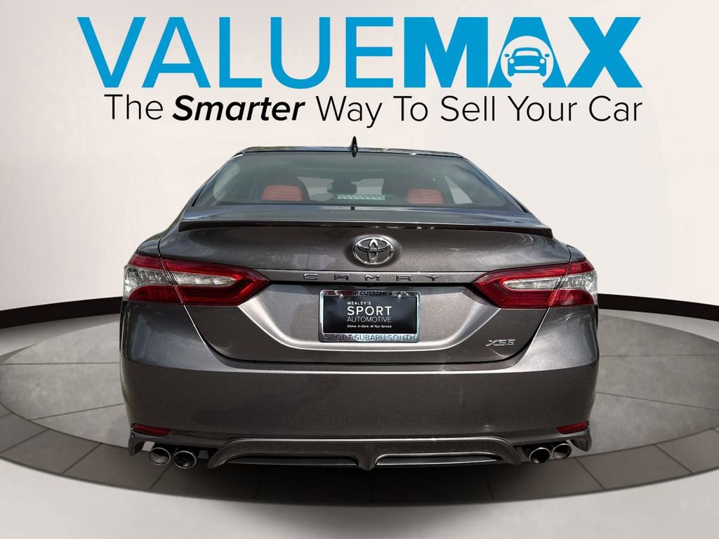 Used 2020 Toyota Camry XSE image 4