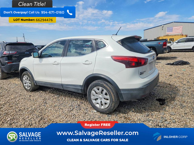 Used 2018 Nissan Rogue Sport S FWD image 3