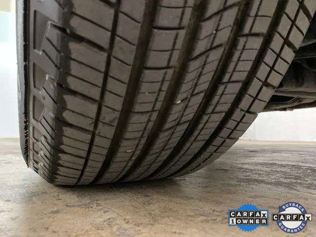 Used 2025 Nissan Frontier SV image 93