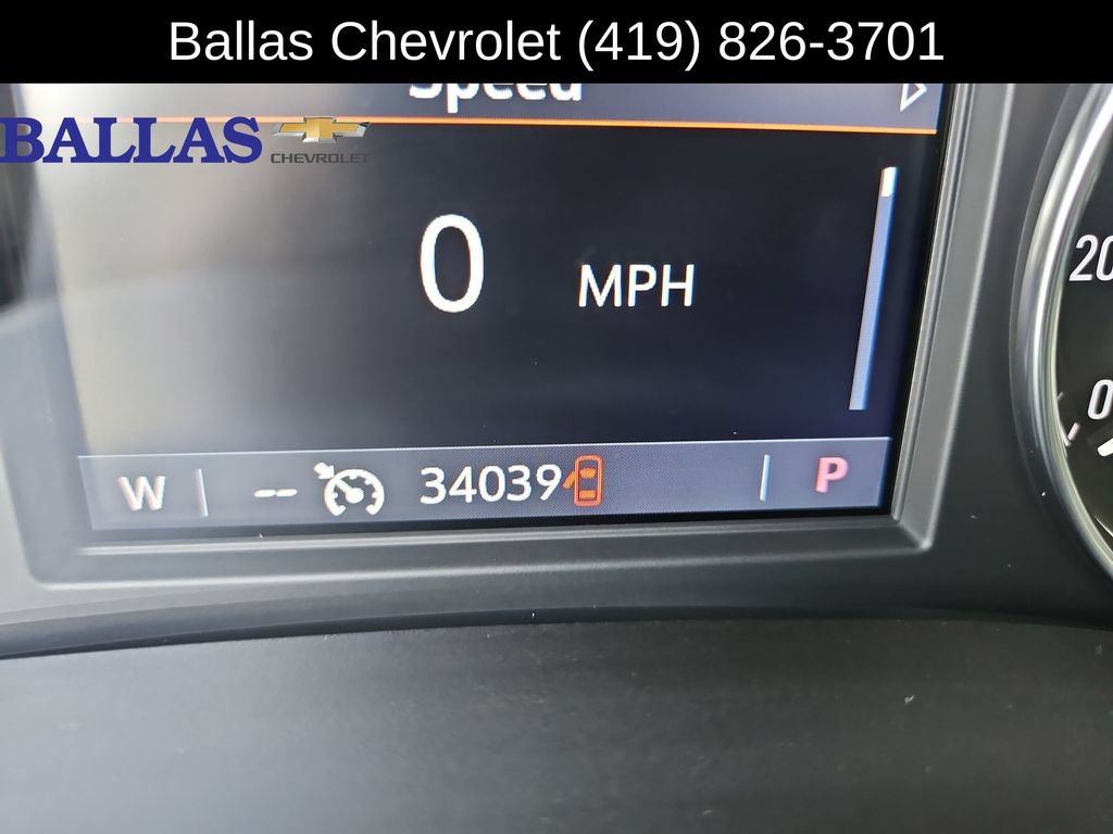 Used 2022 Buick Enclave Essence w/ Sport Touring Edition FWD image 12