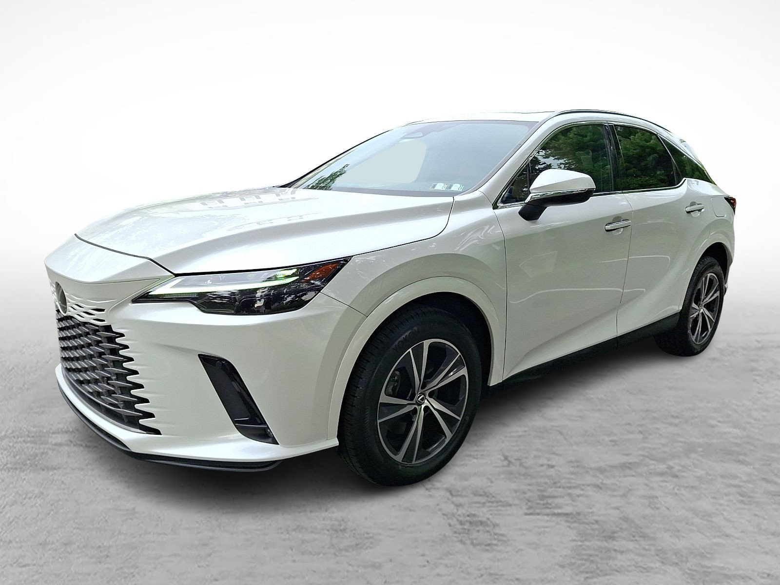 Used 2023 Lexus RX 350 Premium w/ Cold Area Package AWD/4WD image 3