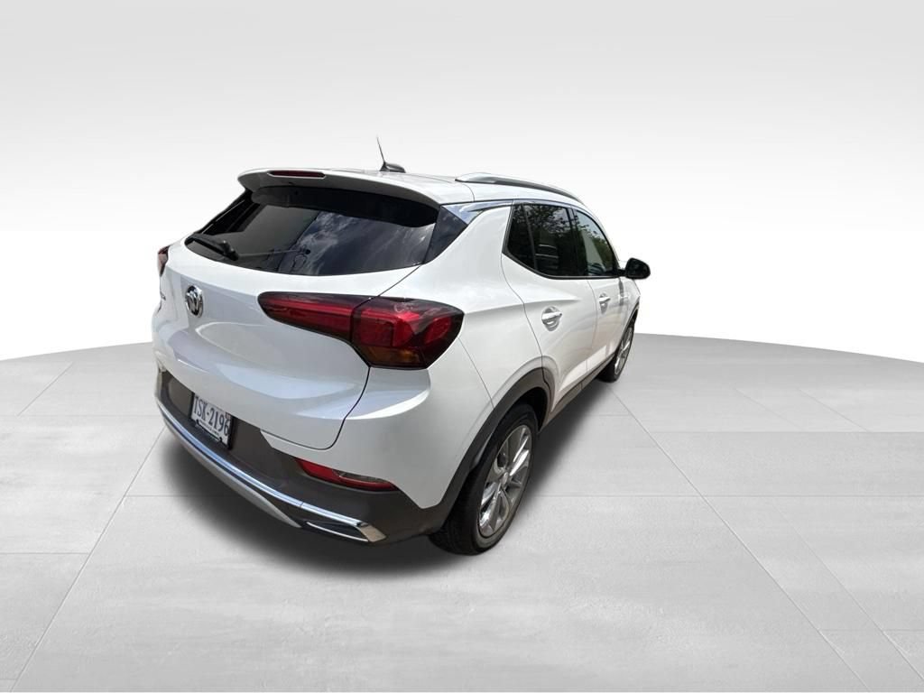 Used 2022 Buick Encore GX Essence w/ Experience Buick Package AWD/4WD image 8