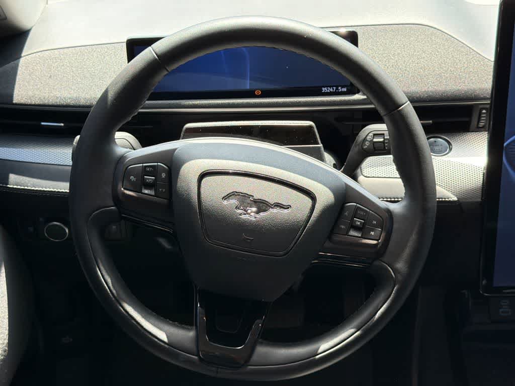 Used 2022 Ford Mustang Mach-E Select w/ Comfort/Technology Package RWD image 13