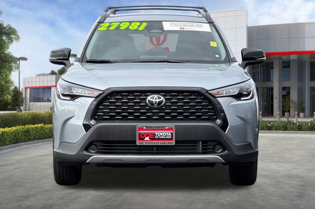 Certified 2025 Toyota Corolla Cross LE image 11
