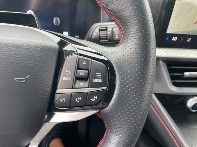 Used 2025 Ford Explorer ST-Line AWD/4WD image 30